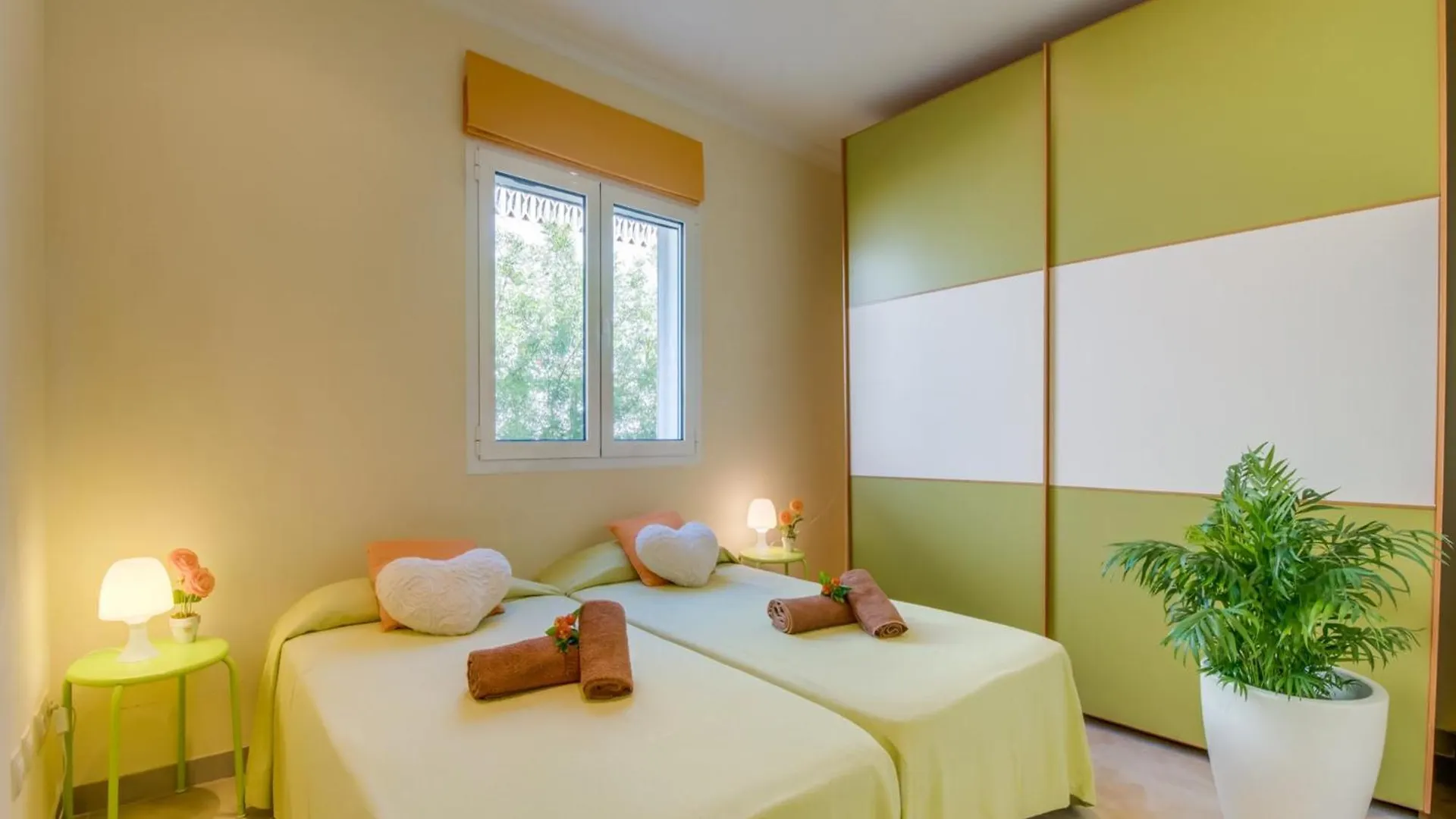 Holiday Home In Puerto De Alcudia  알쿠디아 항구